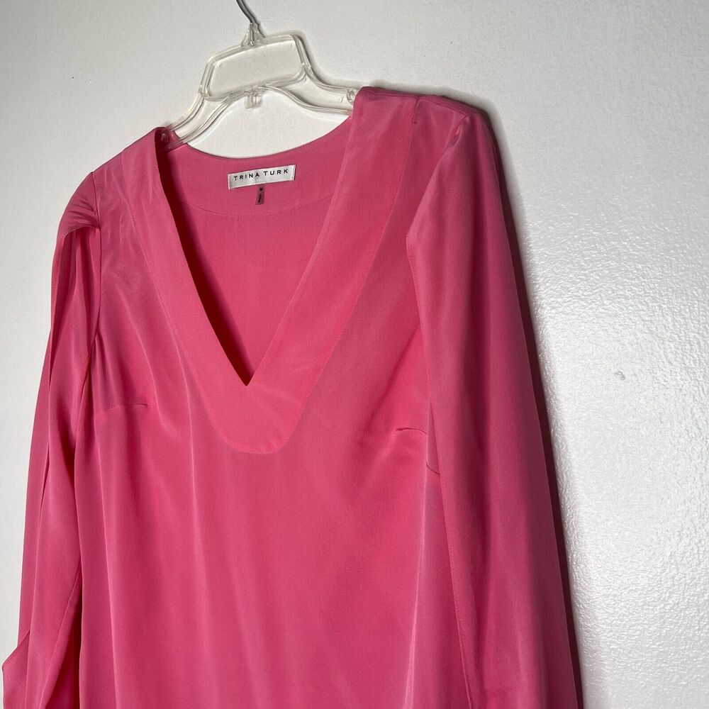 Trina Turk Women's Pink V-Neck Long Sleeve Blouse Size M - Picture 2 of 11